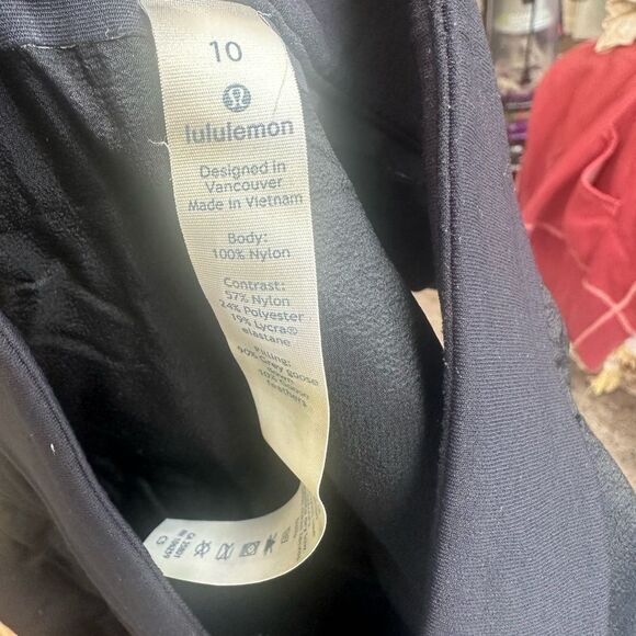 Lululemon Women’s Down for It Down Blend Vest 10 - Picture 7 of 7